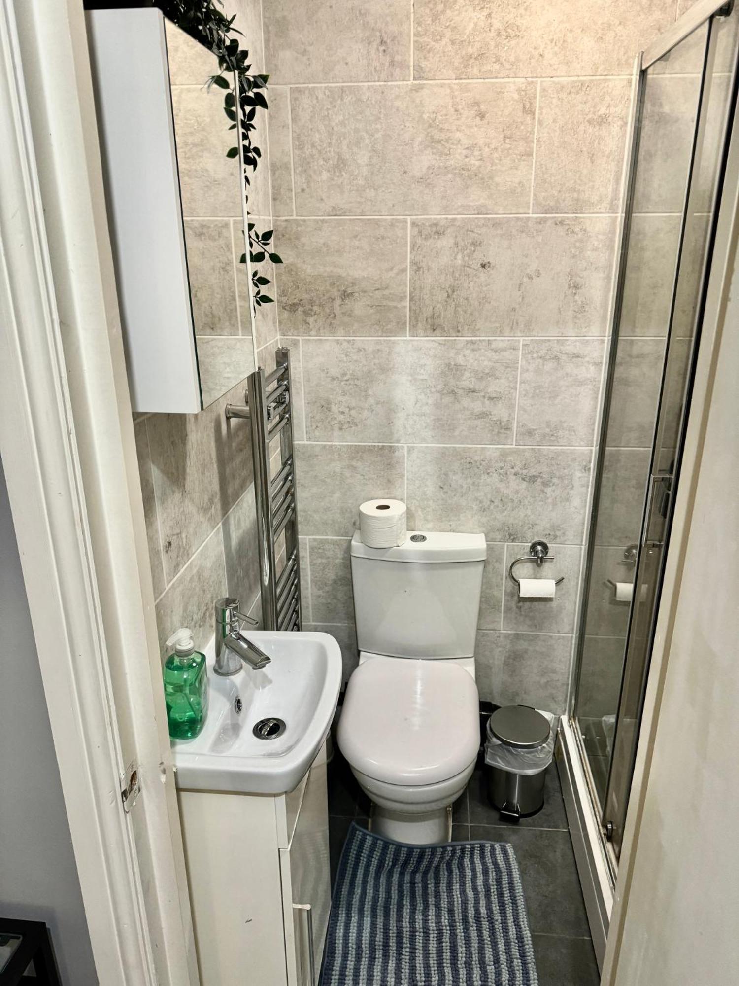 לונדון Modern En-Suite Rooms By Finsbury Park Station 8 Mins To King'S Cross By Tube מראה חיצוני תמונה