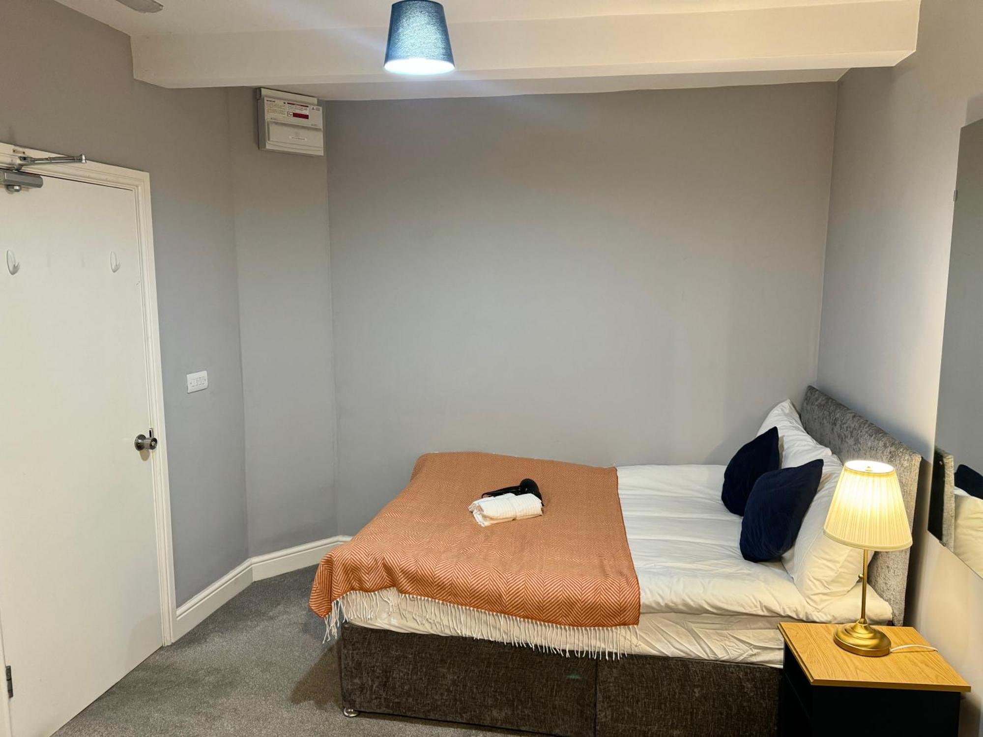 לונדון Modern En-Suite Rooms By Finsbury Park Station 8 Mins To King'S Cross By Tube מראה חיצוני תמונה